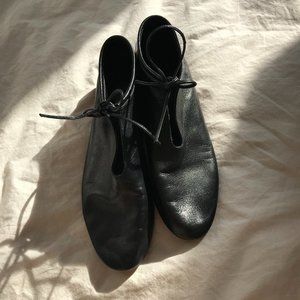 Martiniano Glove Bootie in Black size 38.5